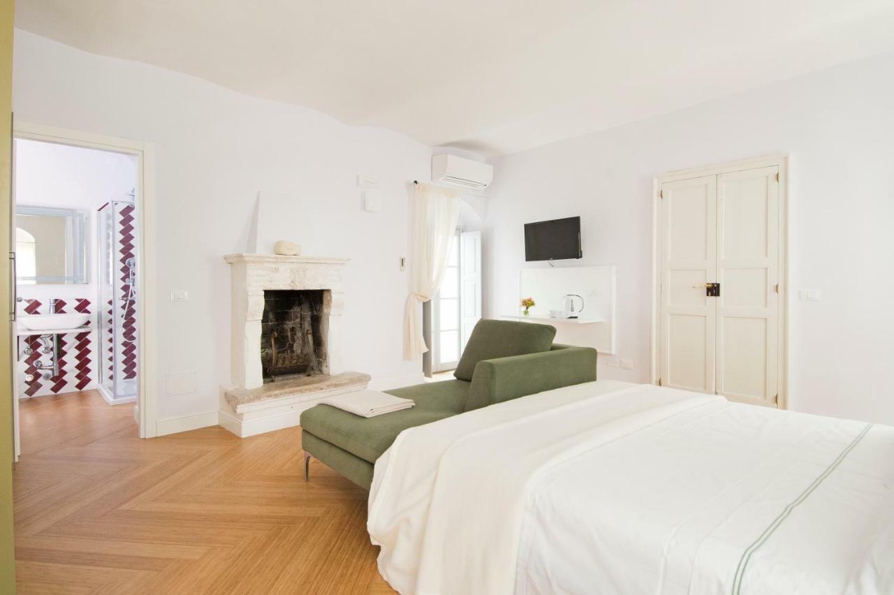 Dimora Cumma Mari Bed and Breakfast Vieste Exteriör bild